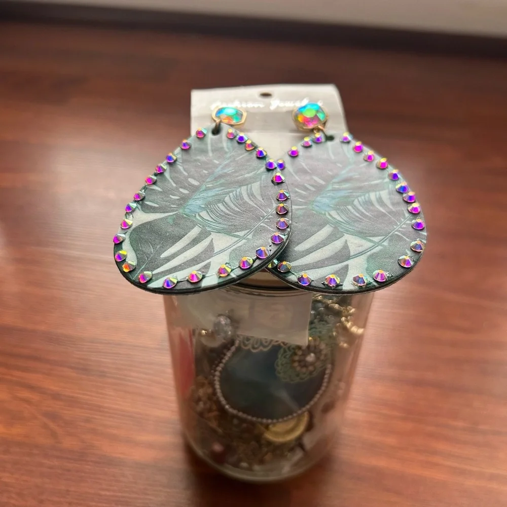 Mystery Jewelry Jar - Picture 6 of 6